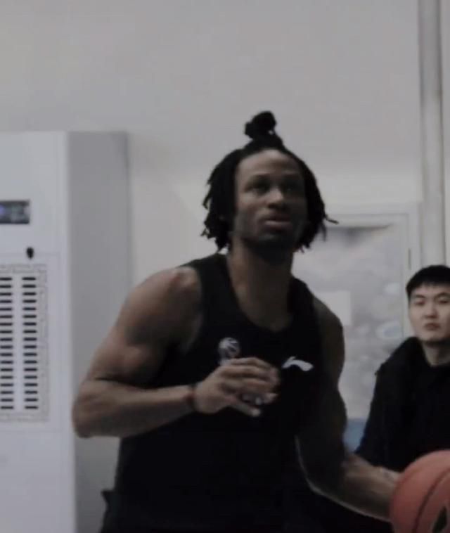 校长揉我胸啊嗯视频